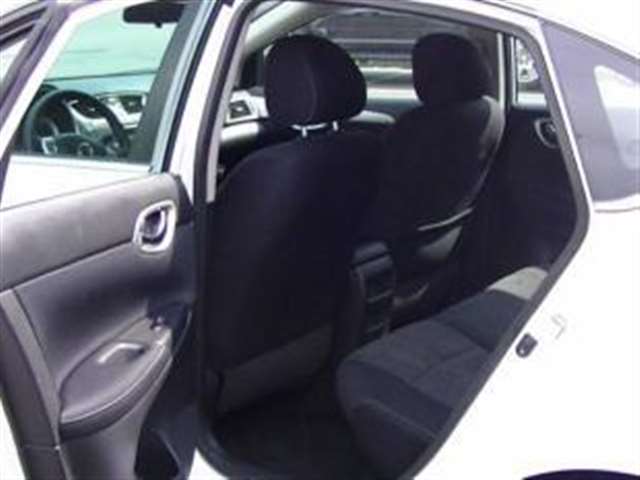 2014 Nissan Sentra SV 4dr Sedan